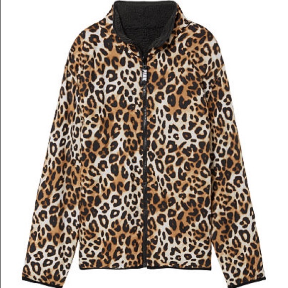 🛑SOLD!🛑 PINK REVERSIBLE CHEETAH SHARPA - Picture 2 of 8